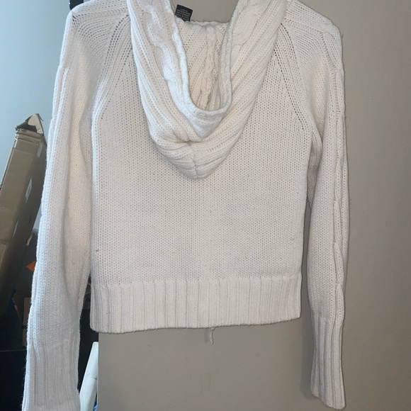 White knit jacket with hood - Picture 3 of 3